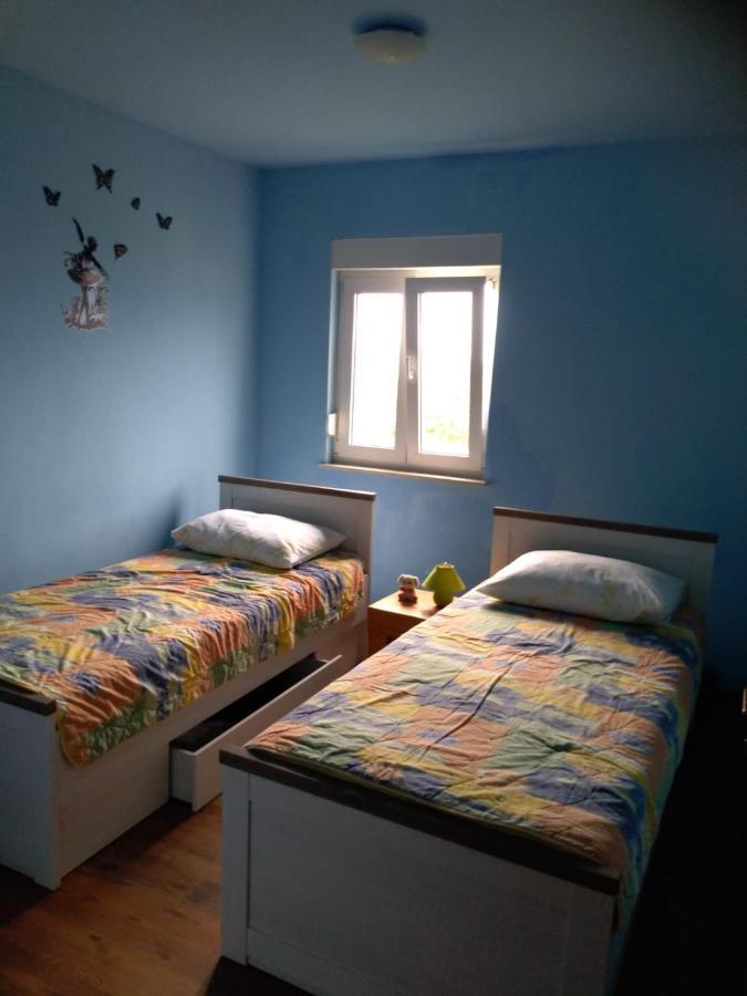 Midnight Apartman *